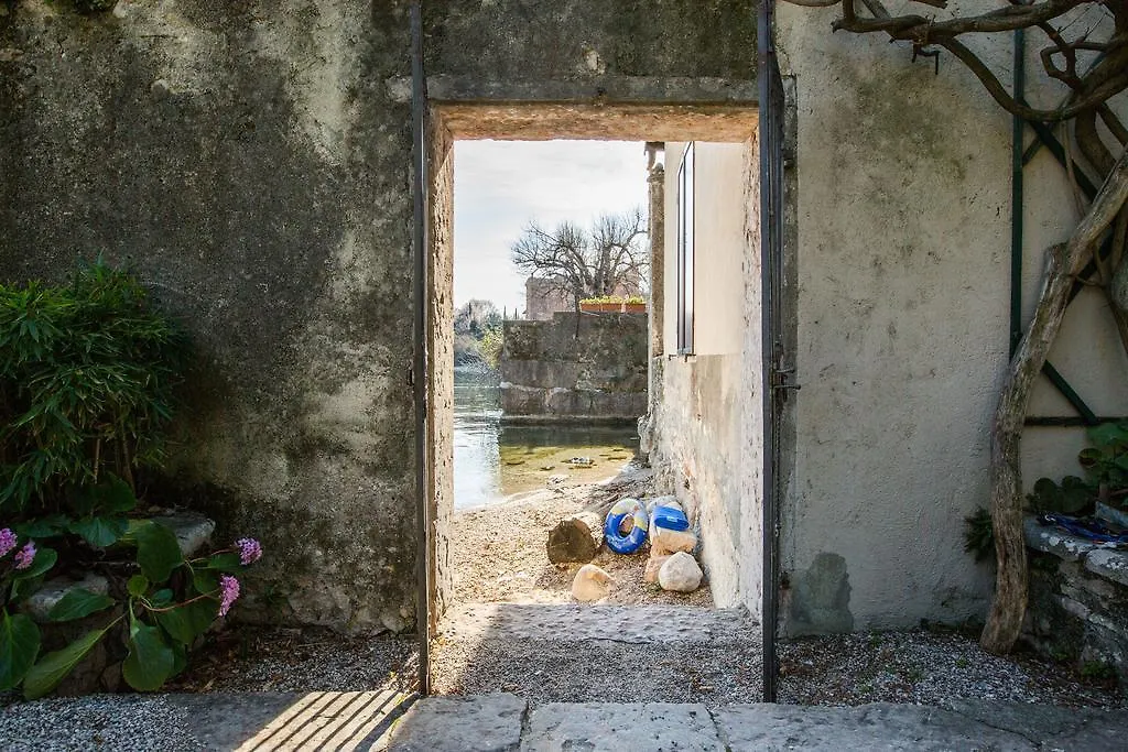 Il Batti Apartment Water Front And Private Beach Toscolano-Maderno Italien