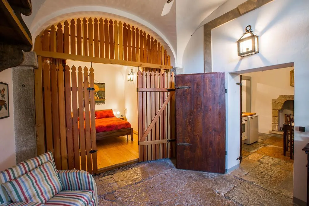Il Batti Apartment Water Front And Private Beach Toscolano Maderno