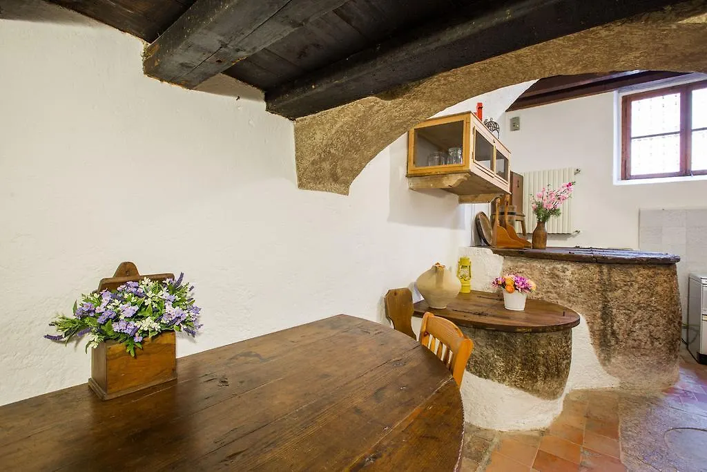 Il Batti Apartment Water Front And Private Beach Toscolano Maderno Włochy