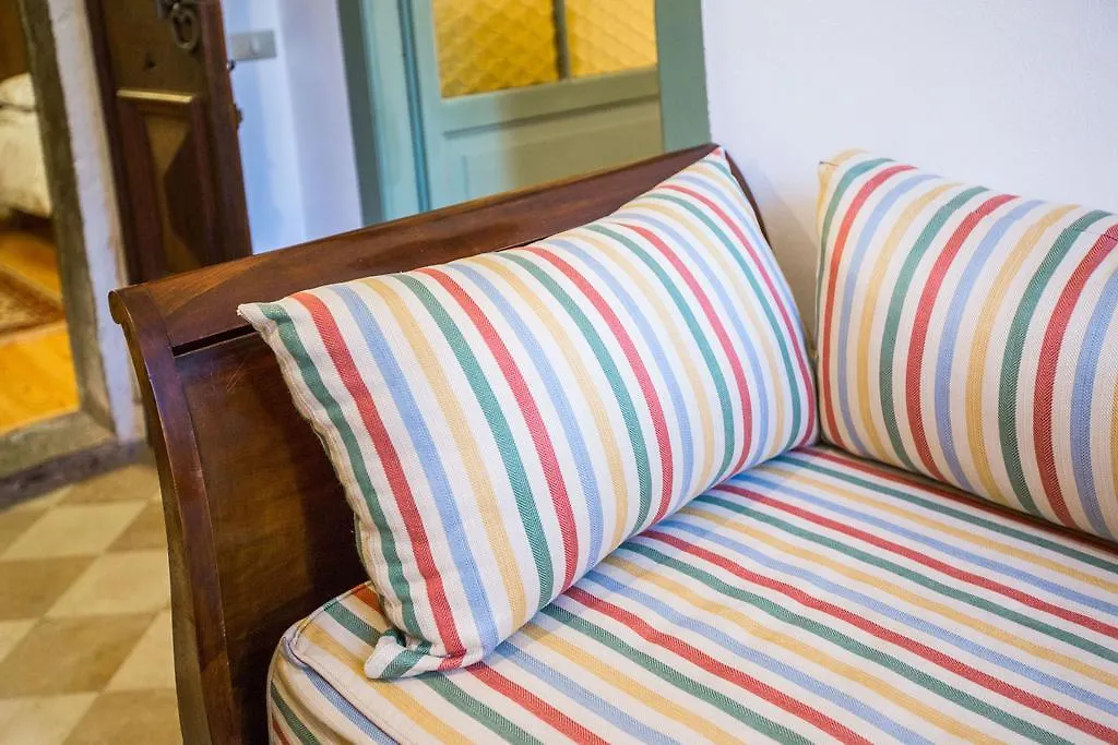 Il Batti Apartment Water Front And Private Beach Toscolano Maderno