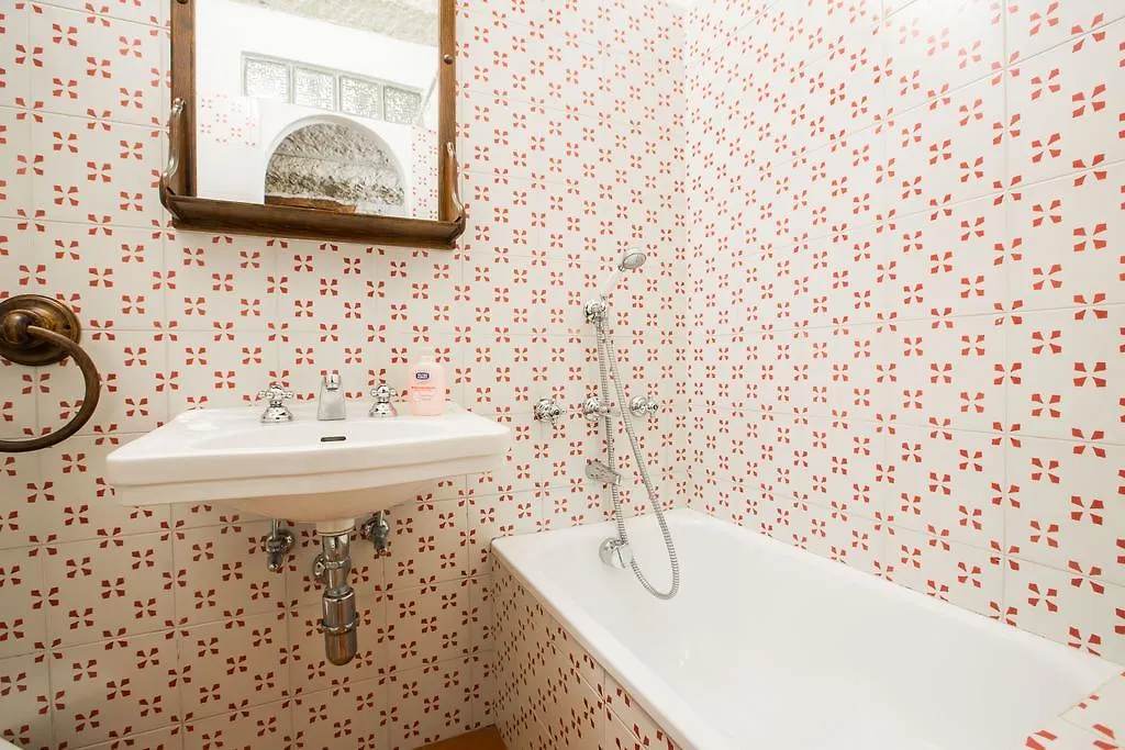 Il Batti Apartment Water Front And Private Beach Toscolano-Maderno