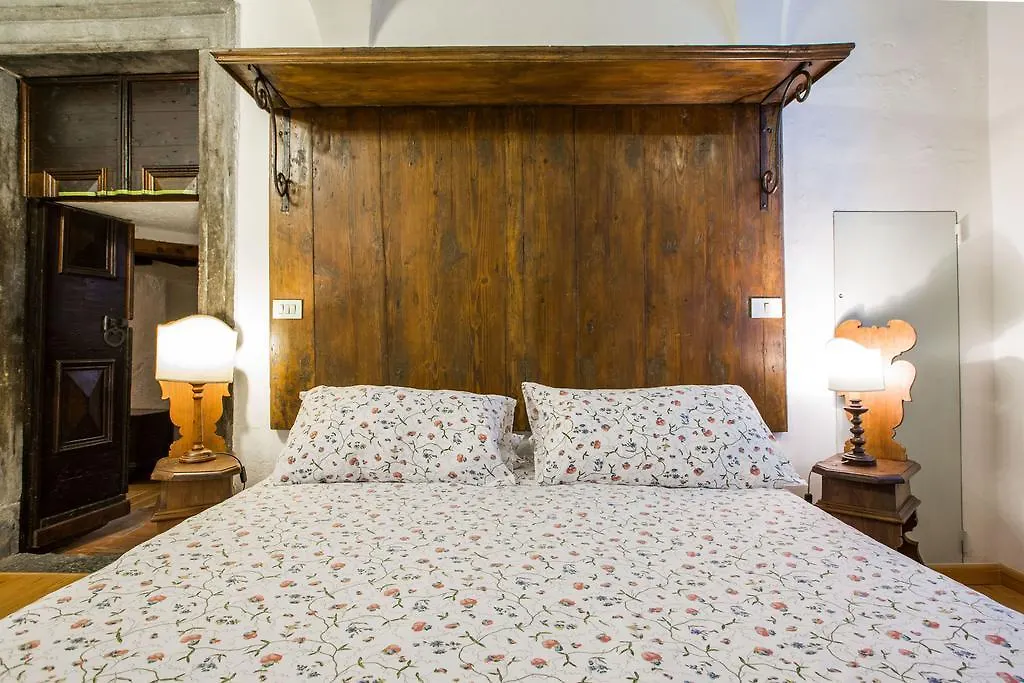 Il Batti Apartment Water Front And Private Beach Toscolano Maderno